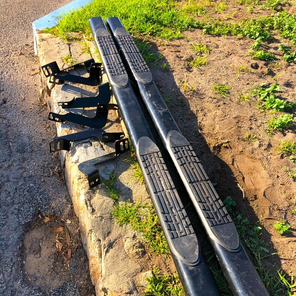 Brand new Toyota Tacoma step nerf bar